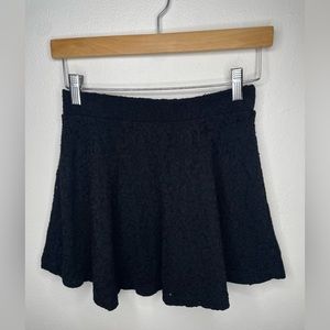Forever 21 Women’s black Lace Skirt